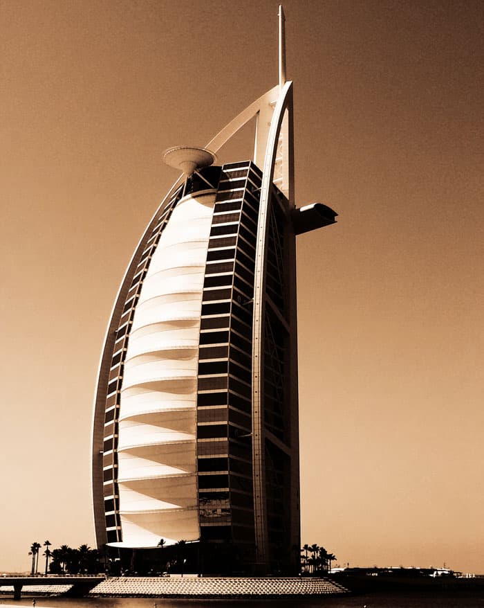 TV yayınları - Dubai simgesel yapı